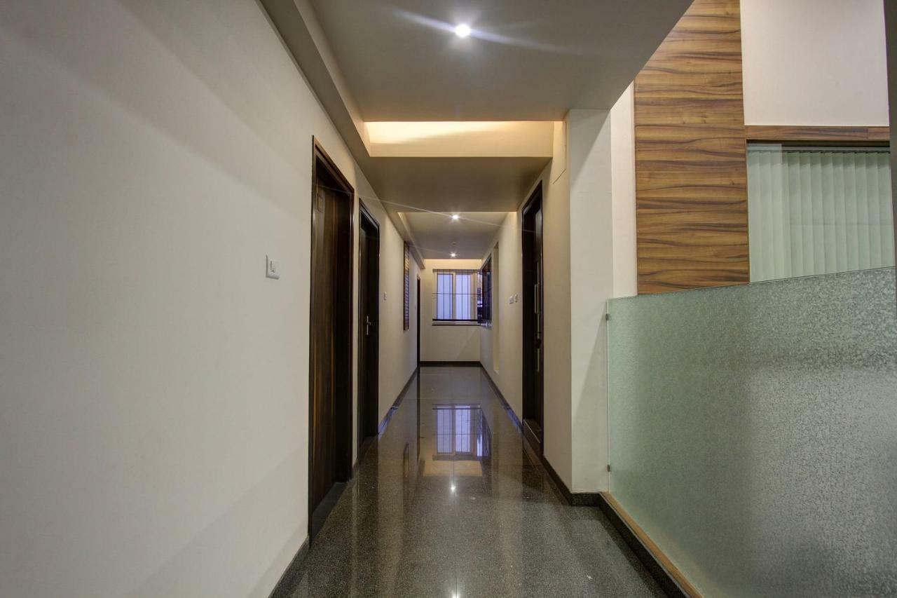 Oyo 39568 Alekha Gateway Hotel Sirsi Buitenkant foto